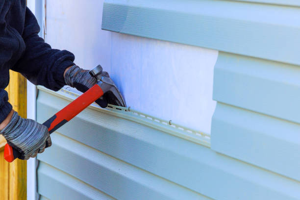 Reliable Emergency Siding Repair contractor in Elon, NC by Creative Siding